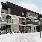 Apartment With Balcony By The Park In Lodz By Renters Prestige